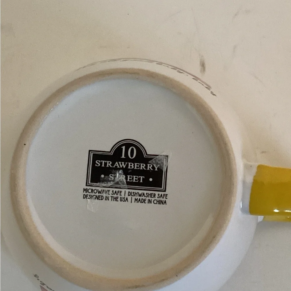 90's Baby White and Yellow Mug